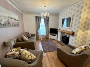 Scoresby Hideaway - Whitby Holiday Home
